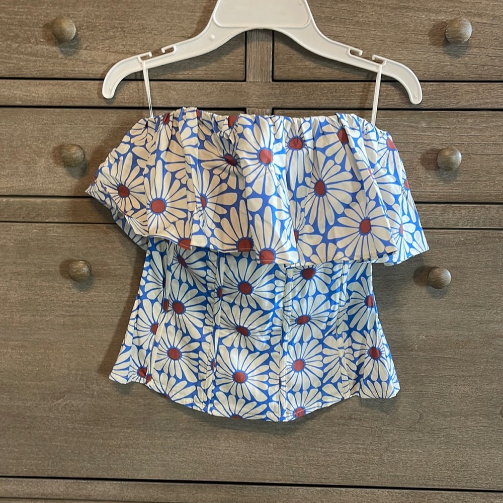 NWT Olivaceous top- Small